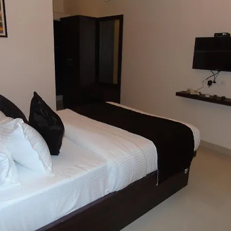 St Antony Residency Tirunelveli Exterior photo