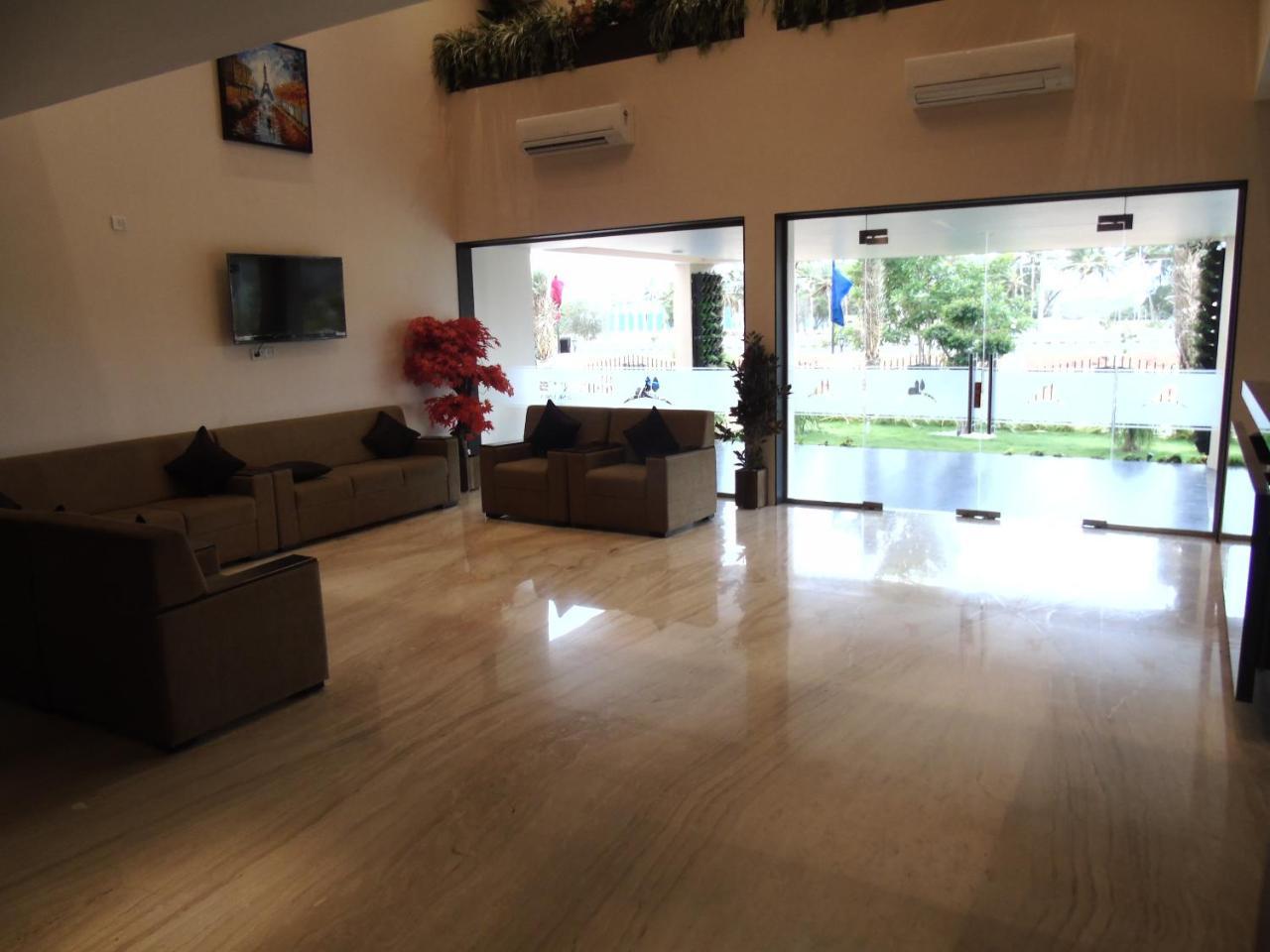 Hotel St Antony Residency 3*